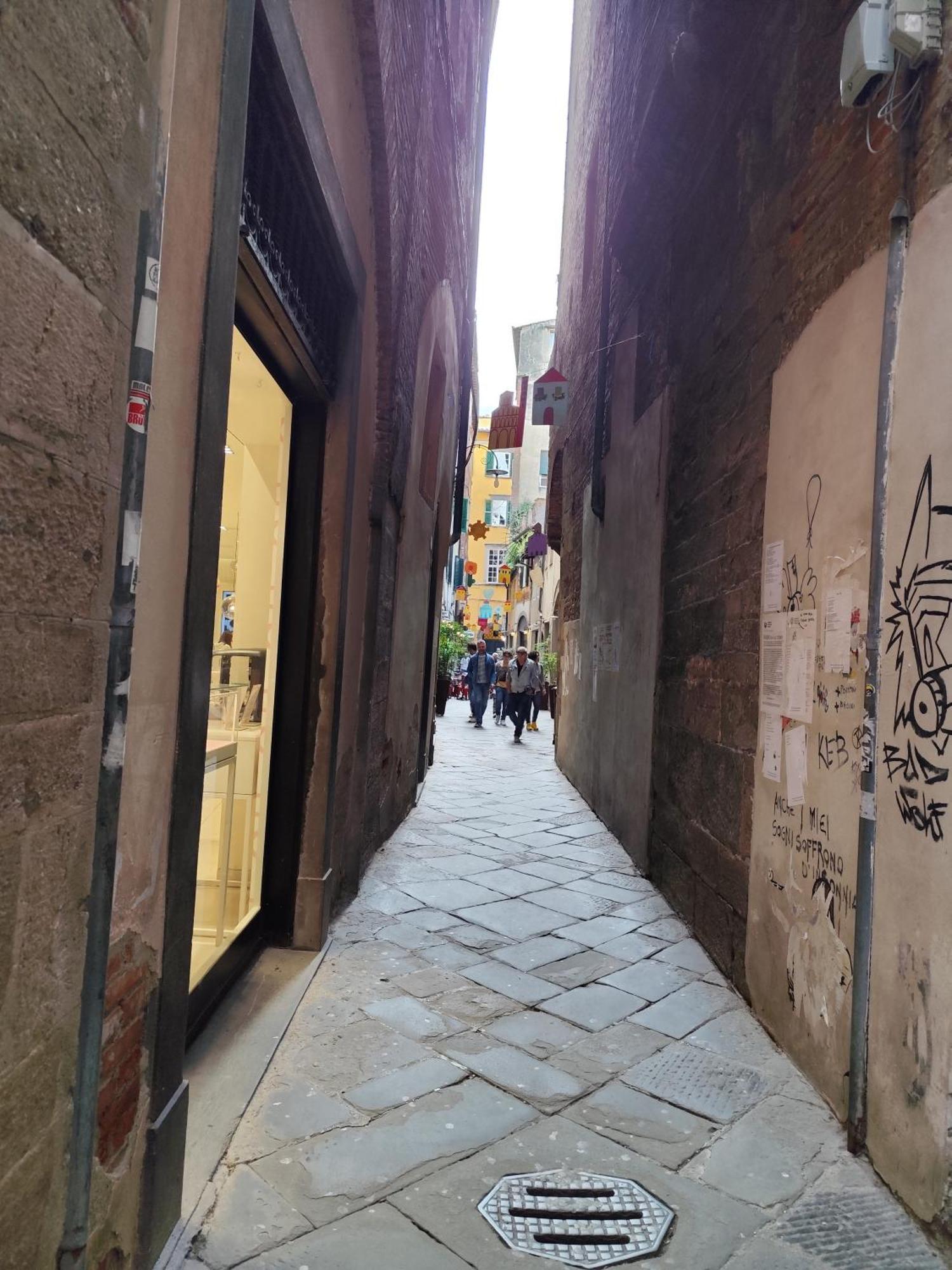 Casa Rosina + Box Per Auto 2 Bici 1,5Km Dalle Mura Λούκα Εξωτερικό φωτογραφία