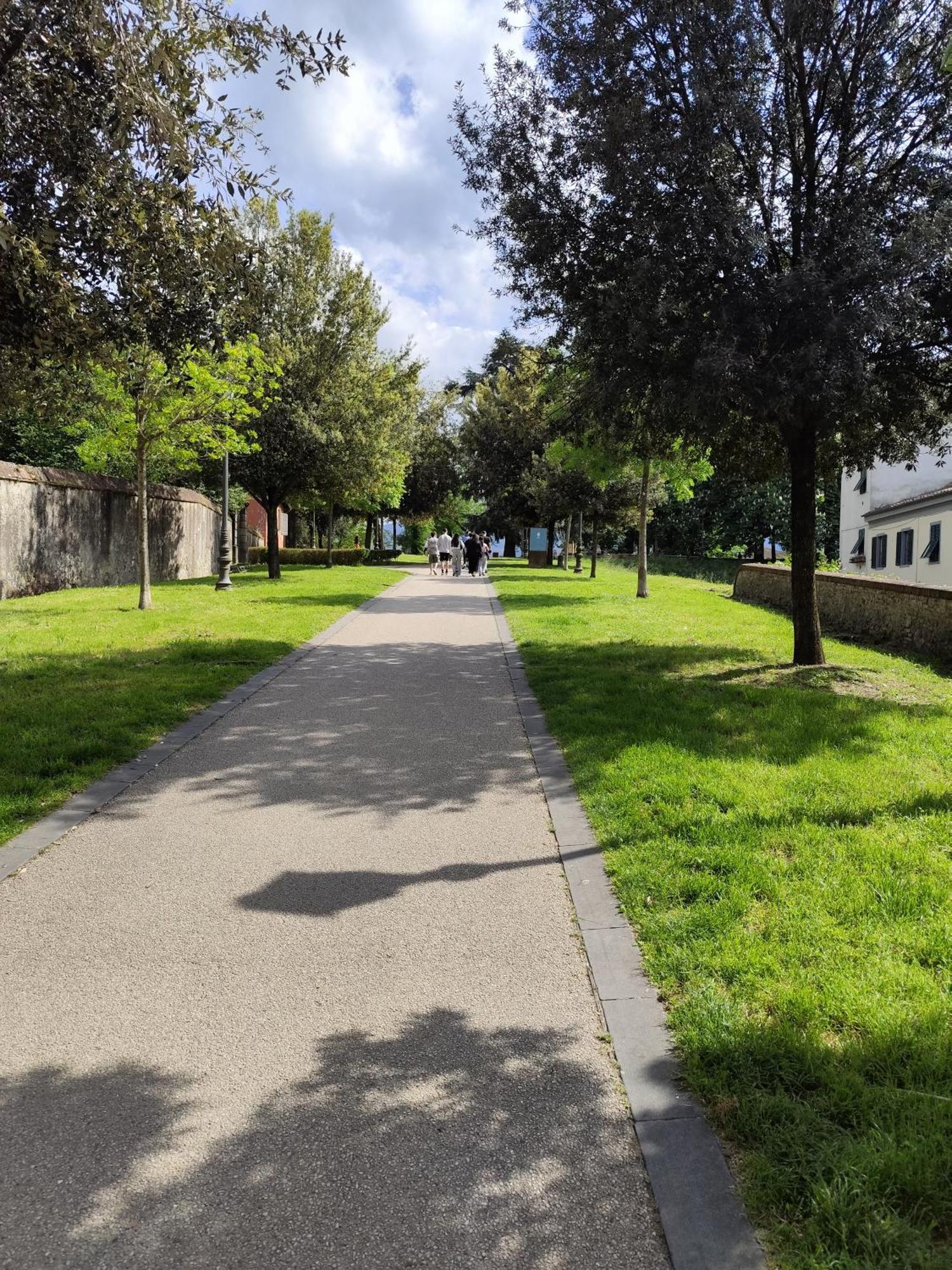 Casa Rosina + Box Per Auto 2 Bici 1,5Km Dalle Mura Λούκα Εξωτερικό φωτογραφία